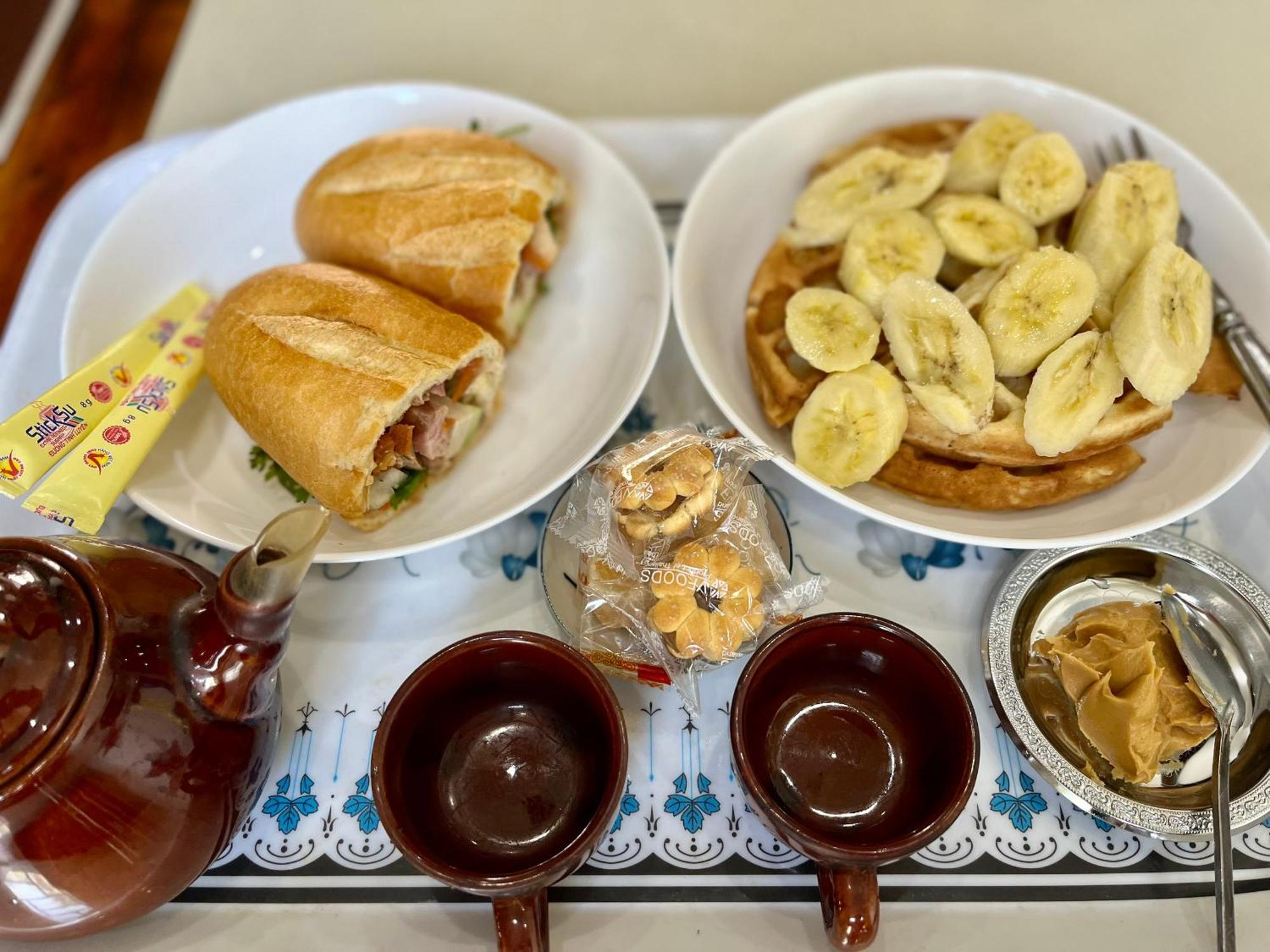 Cherry Homestay - Hoang De Motel 쩌우독 외부 사진